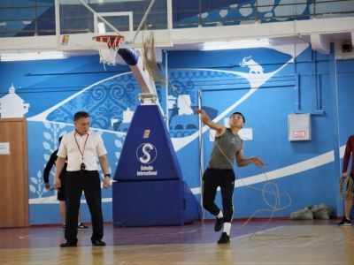 Бегом с мешком рыбы. В Якутске стартовали «Игры народов Севера»