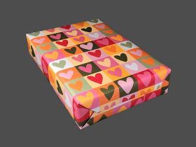 Упаковочная бумага "Сердечки шашка"