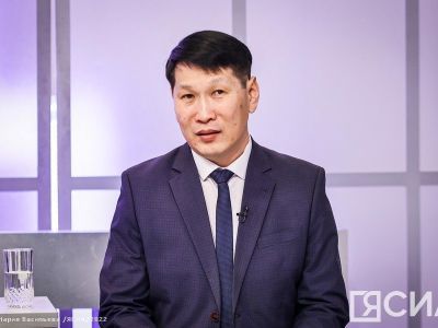 К 100-летию Якутии отреставрированы Дом казначейства и Николаевская церковь