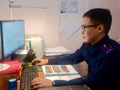 Двое пьяных угрожали расправой подросткам в Таттинском районе