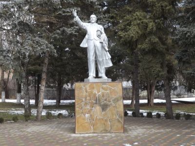 Памятник В.И. Ленину