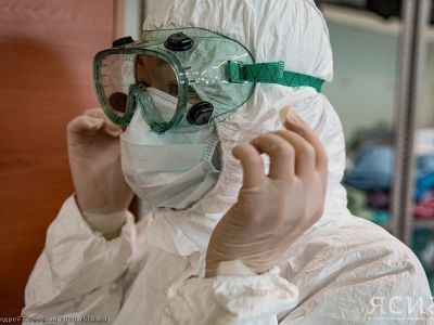 Свыше 4 млрд рублей дополнительно направят на доплаты медикам, работающим с коронавирусом