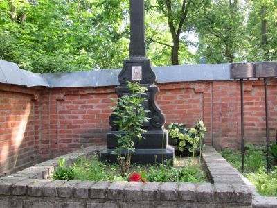 Могила смоленского историка Н.А. Мурзакевича