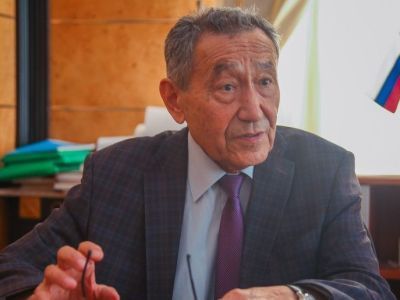 Игорь Колодезников покинул пост президента Академии наук РС(Я)