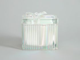 Свеча ароматическая Shimmering silk