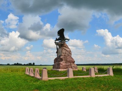 Памятник кавалергардам и конной гвардии