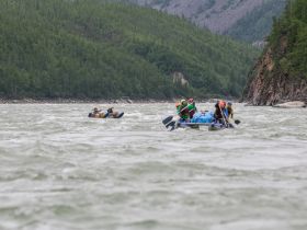 Река Индигирка. Через Ущелье Восторга и Восхищения! Маршрут: п.Усть-Нера - с.Хонуу