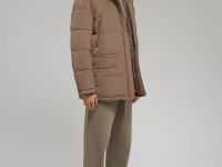 Пуховое полупальто со съемным капюшоном