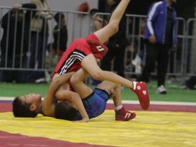 Около 1400 юных участников собрал фестиваль борьбы в Якутске