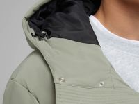 Утепленная куртка с капюшоном