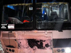 В Якутии иномарка выехала на встречку и столкнулась с автобусом, погибла женщина