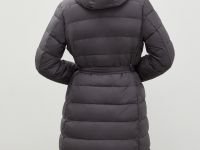 Стеганое утепленное пальто с поясом