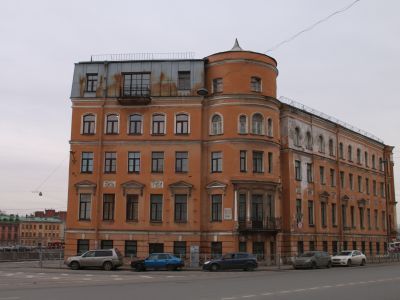 Дом, где в 1882-1895 гг. жил художник Репин И.Е.