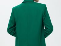 Жакет с отложным воротником свободного силуэта