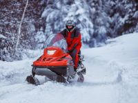 Снегоход РУССКАЯ МЕХАНИКА Тайга Варяг 550V