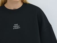 Объёмный свитшот с принтом и стопперами, Черный