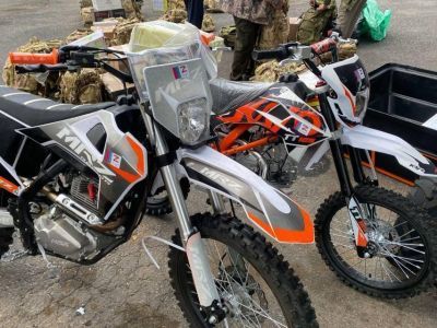 Делегация Горного района Якутии доставила бойцам СВО гуманитарную помощь