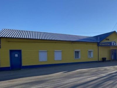 «Жилой дом с торговой лавкой»