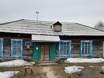 Сельский клуб д. Раскаты