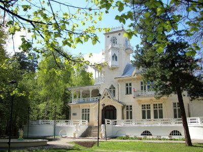 Художественно-выставочный комплекс «Дача Башенина»