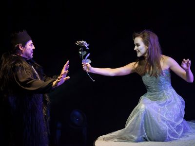 Билеты на Гамлет (У Никитских ворот) / Театр | Афиша | ИнфоТаймс