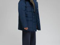 Пуховое пальто с накладными карманами