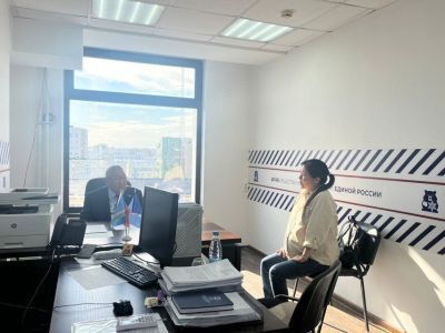 Сенатор Егор Борисов провел прием жителей Якутии