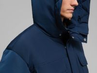 Пуховое пальто с накладными карманами