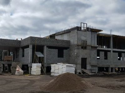 Строящийся лечебный корпус в Нюрбе охватит медпомощью жителей трех районов Якутии