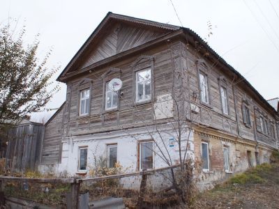 Здание, в котором был убит белогвардейцами в 1918 г. зам.  комиссара просвещения Львов И.В.