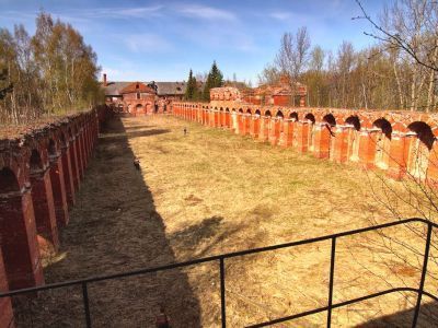 Ансамбль построек военных поселений 1,2 Карабинерских полков (арх. В. Стасов)