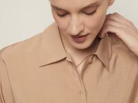 Блузка свободного кроя с коротким рукавом