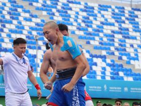 Стали известны победители соревнований по мас-рестлингу и борьбе корэш на Сабантуе