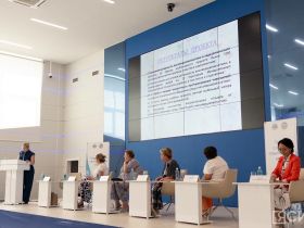 В Якутске на форуме обменялись опытом сопровождения замещающих семей и работы с подростками