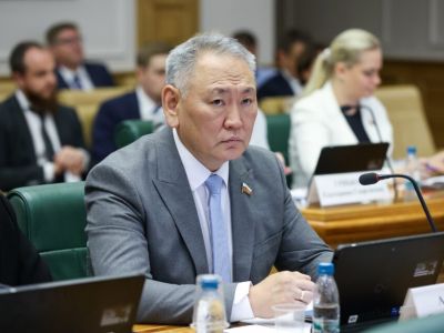 Сахамин Афанасьев прокомментировал комплекс федеральных мер по стабилизации топливного рынка