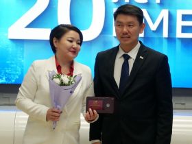 Сотрудников ГТРК «Саха» поздравили с 20-летием телерадиокомпании