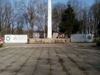Обелиск землякам, погибшим в годы Великой Отечественной войны