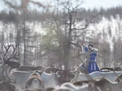 Певица Саина презентовала клип на свою культовую песню «Ньолтэн ьэдьэн — Танец Солнца»