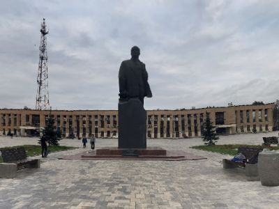 Памятник В.И. Ленину