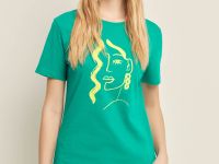 Футболка приталенного силуэта с принтом