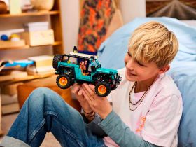 Technic 42227 Конструктор Jeep Wrangler Rubicon