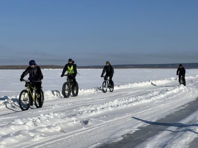 Велосипедисты Якутска совершили первый весенний пробег до Нижнего Бестяха