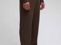 Брюки прямого кроя с вискозой