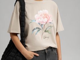 Свободная футболка из хлопкового джерси