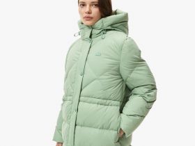 Женская парка Lacoste с капюшоном