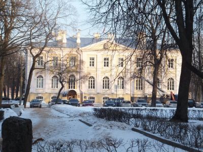 Официантский дом