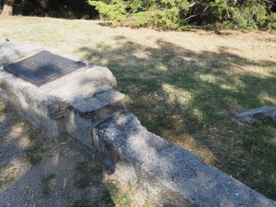 Мемориальное обозначение местонахождения батареи № 20 Шихматова в 1854-1855 годах