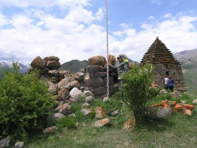 Склепы башенные Сохиевых