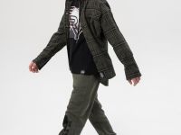 Рубашка текстильная с капюшоном из трикотажа для мальчиков