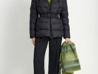 Пуховик с поясом приталенного силуэта